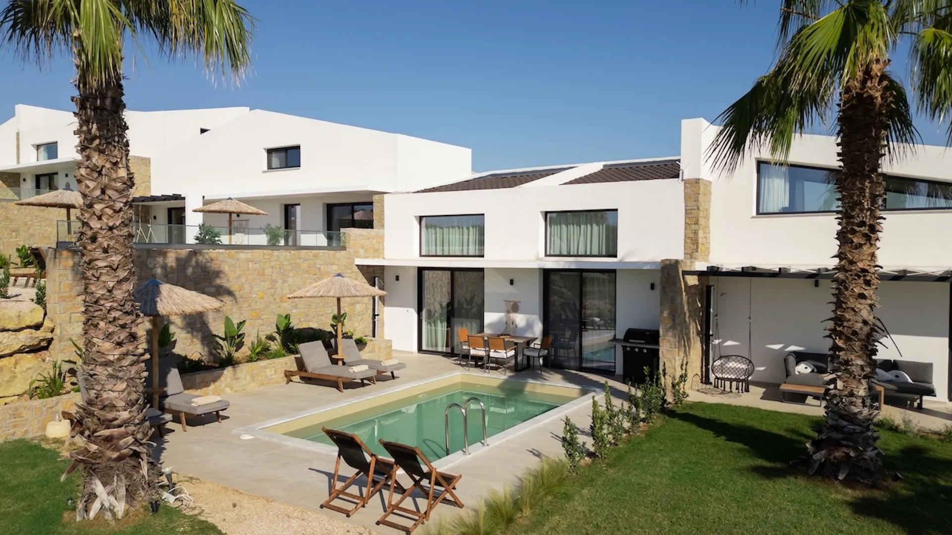 Tiara Holidays - Flamingo Suites & Villas - The Rocky